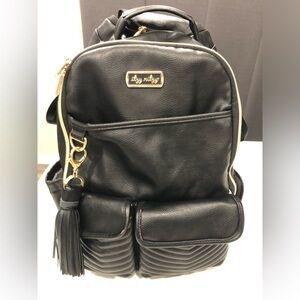 Itzy ritzy boss diaper bag